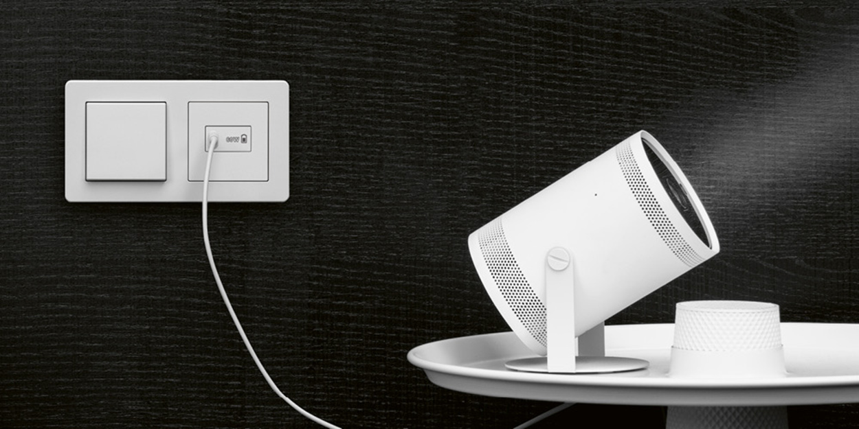 Ladegerät USB PD 60 bei EAB Teltow Fläming GmbH in Zossen